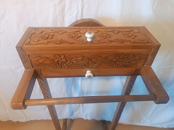 Hand-inlaid Valet Stand (Italy 1950s), Coat racks, Ceramic, Wood, Brown (photo 3 of 15)