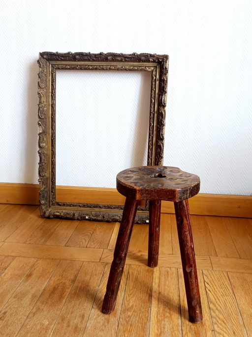 Brutalistischer Hocker mit Vintage-Gouge