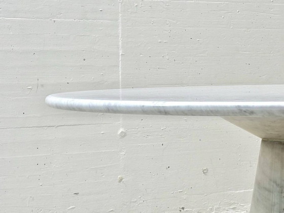 Image 1 of Round table in Carrara marble by Carlo Scarpa for Cattelan Italia, 1970s