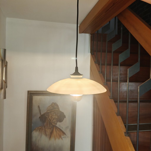 Lámpara colgante vintage de cristal opalino – Estilo minimalista escandinavo - recableada