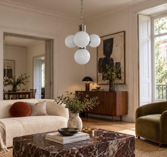 Space Age Chandelier in Chromed Metal with 4 White Opaline Glass Globes, 170s (photo 3 of 12)
