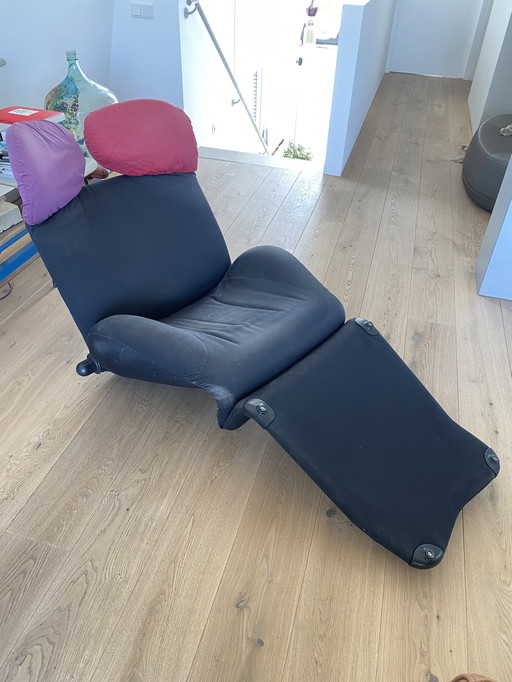 Fauteuil Wink design by Toshiyuki Kita for Cassina