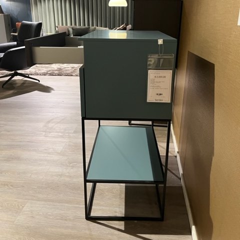 Image 1 of Armario de pared Interstar S 325