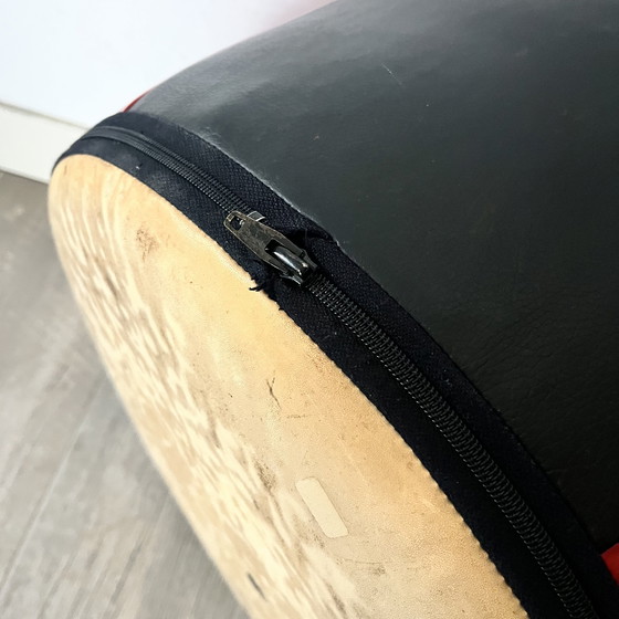 Image 1 of Prachtige vintage poef in meerdere kleuren leer