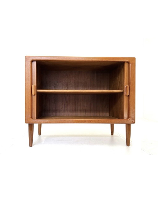 Dyrlund teak cabinet