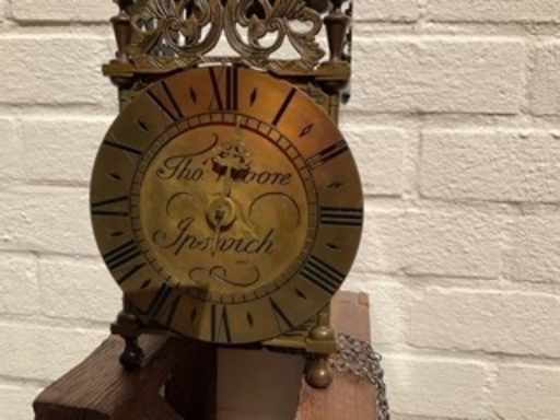 beautiful, well-functioning lantern clock "Tho: Moore Ipswich