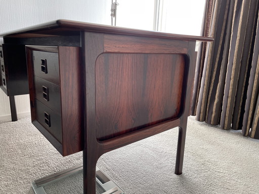 Bureau design danois en bois de rose des années 70 - unique