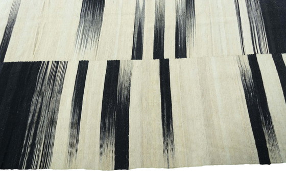 Image 1 of Designer Kilim - 242 x 170 cm - Nouveau