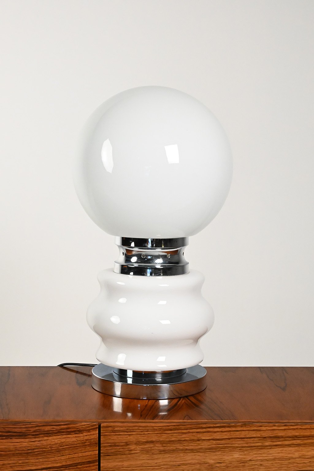 Second-hand Space Age Lighting (2,672) | Whoppah