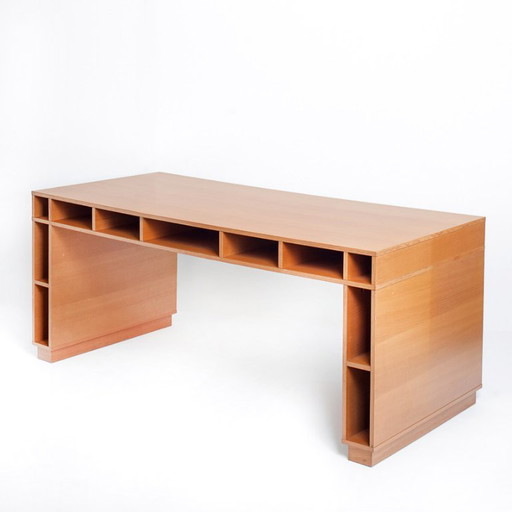 Escritorio diseñado por Ricardo Bofill para Habitat. Reino Unido, década de 1990. – bureau, Wood