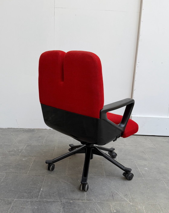 Tecno Armchair By Giorgetto Giugiaro Model P55, Italy, 1980s, Office chairs, Metal, Plastic, Black (photo 10 of 15)