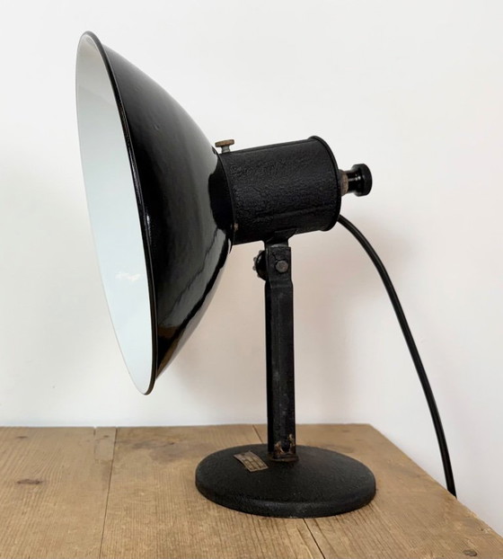 Vintage Industrial Black Enamel Table Lamp from EB, 1950s – Iron (photo 3 of 17)