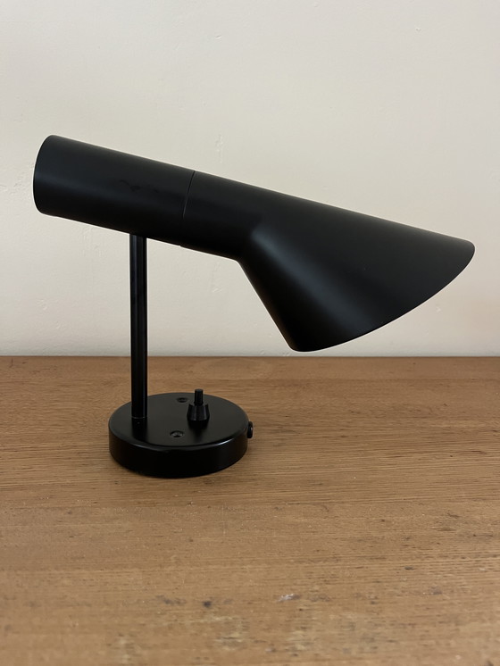 Image 1 of Louis Poulsen AJ wandlamp - Arne Jacobsen - Deense designlamp