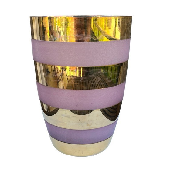 Image 1 of Grande vaso dorato, Repubblica Ceca, Cecoslovacchia, anni 1980.