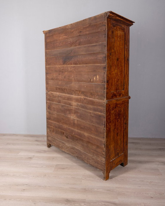 Armadio classico piemontese in noce del primo Settecento – Legno (photo 21 of 22)