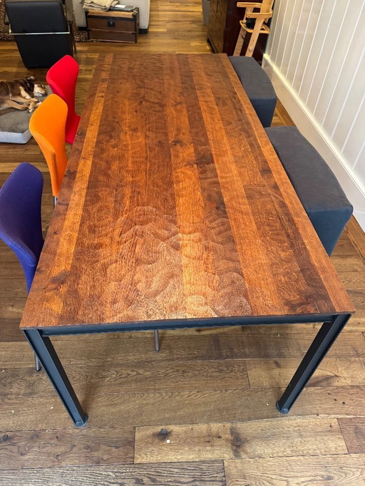 Linteloo High Tide dining table