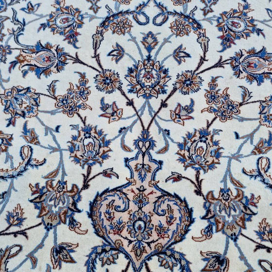 Large Oriental Rug | Hand-Knotted Wool & Silk on Cotton | Floral Pattern | 190 × 127 in – Rugs & carpets (photo 11 of 12)