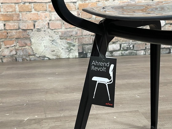 Image 1 of 6x Ahrend Revolt Black