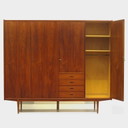 Armadio vintage a 4 ante in teak, design scandinavo, anni '60.