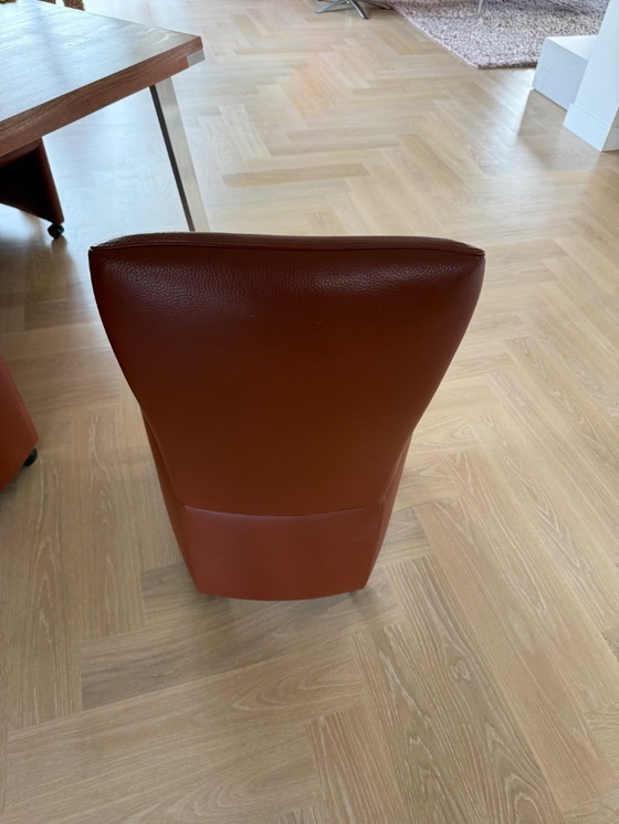 Image 1 of Leolux dining chairs 6 pieces