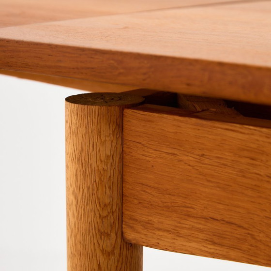 Image 1 of MK11104 Table de salle à manger restaurée en teck et chêne