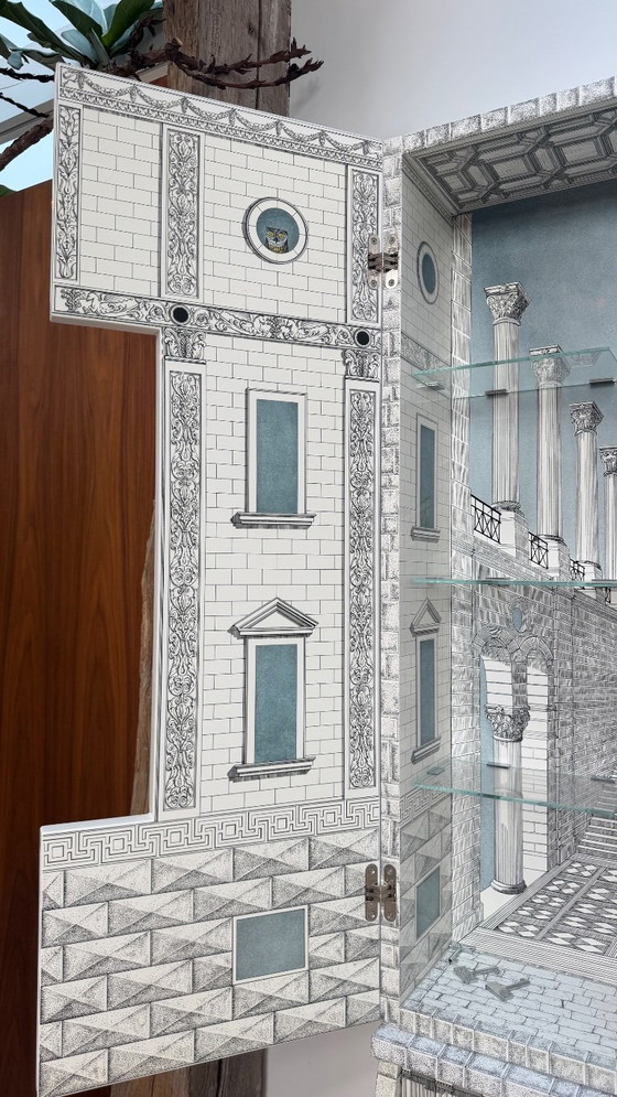 Fornasetti Kast – Wandkast, Wood (photo 9 of 10)