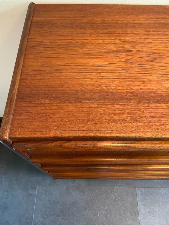 Image 1 of Vintage Deense ladekast in teak met 5 laden