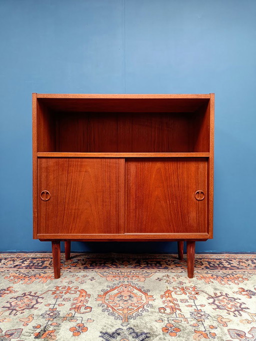Vintage wall cabinet