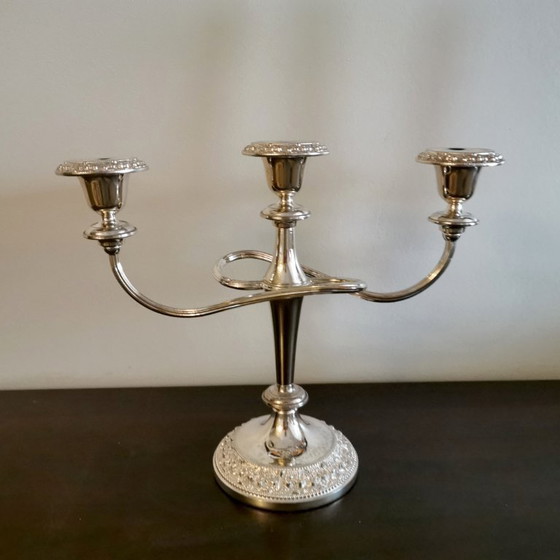 Image 1 of CHANDELIERS ANGLAIS ARGENTÉS