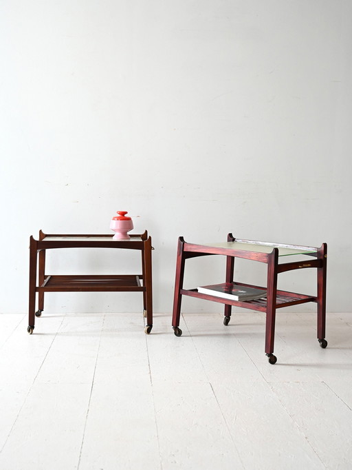 Paire de tables de nuit scandinaves des années 1940/50