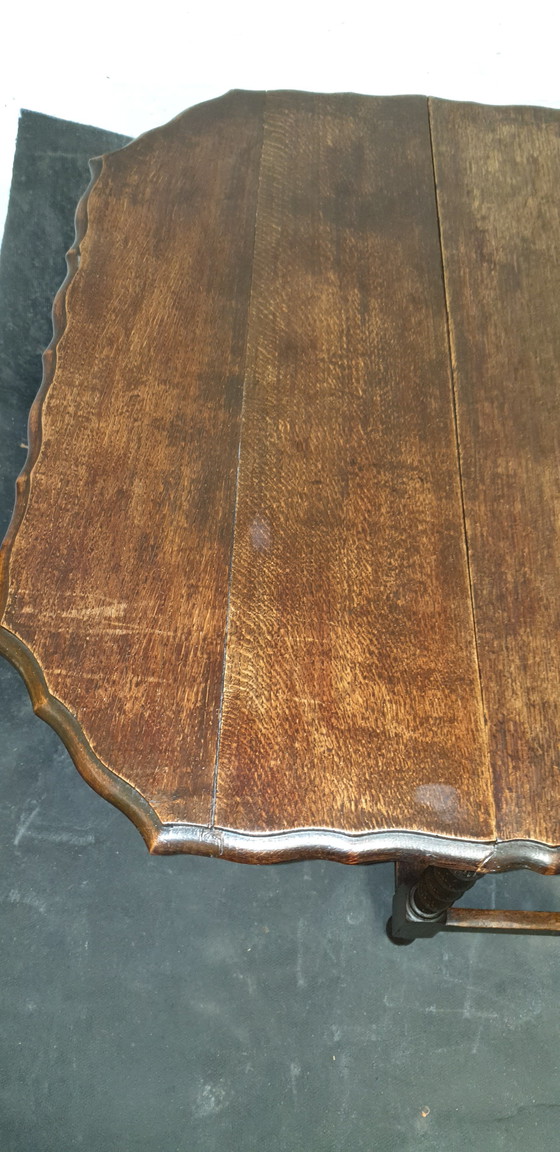 Image 1 of Lop-eared table