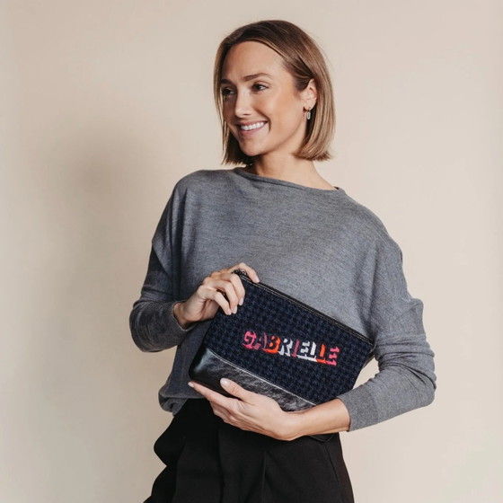 Clutch Chanel Gabrielle in tweed e pelle di vitello (photo 4 of 25)
