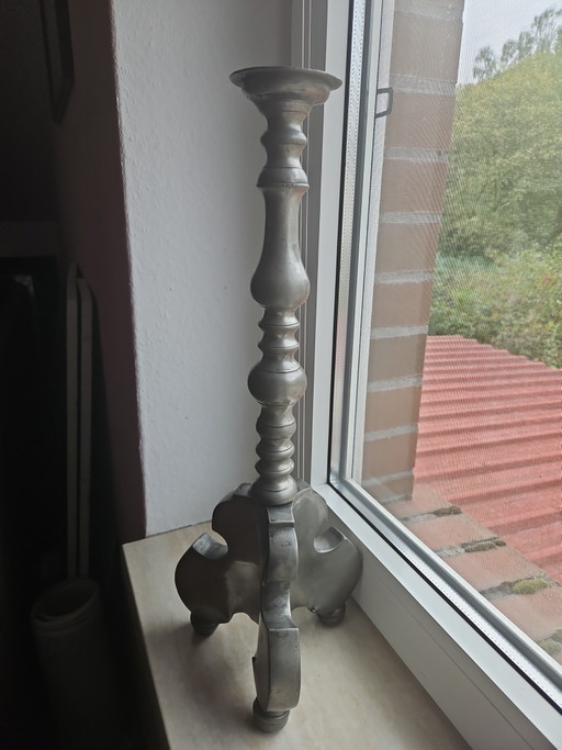 candelabro dell'altare – kandelaars en kaarsen, Metal
