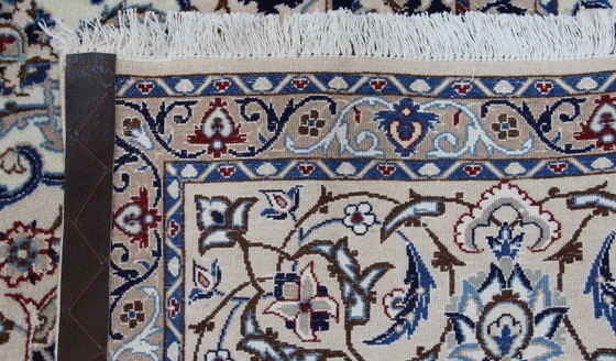 Original Hand-knotted Persian Nain 9 LA Fine Rug with Silk 385 x 260 cm – Rugs & carpets, Wool (photo 13 of 18)