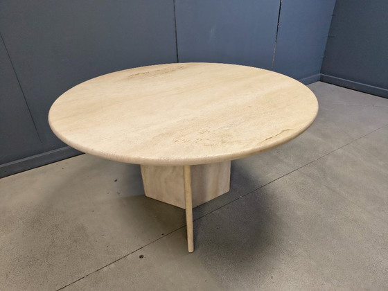 Image 1 of Round italian travertine dining table 1970s