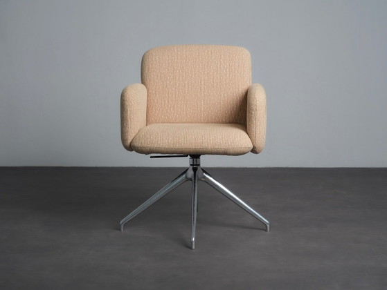 Sedia da ufficio Switch Low di Stefan Scholten per Puik Design, Paesi Bassi – Sedie da ufficio, Tessile (photo 2 of 8)