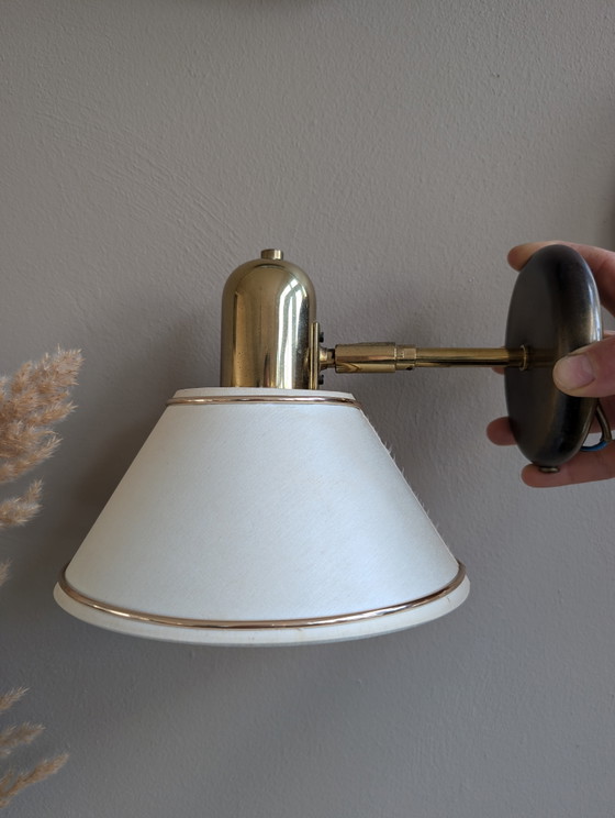 Image 1 of Vintage Deense messing wandlamp