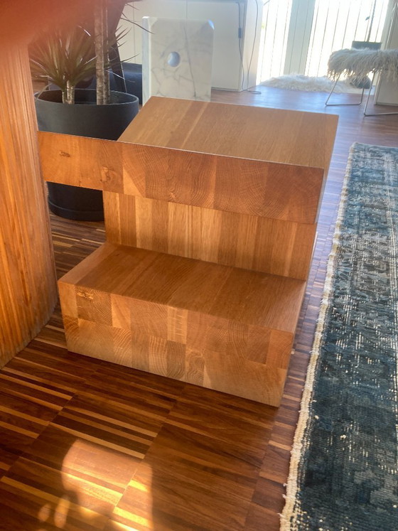 Image 1 of 2 rari tavolini laterali quadrati di piccole dimensioni della Gelderland – in rovere massello, design di Roderick Vos