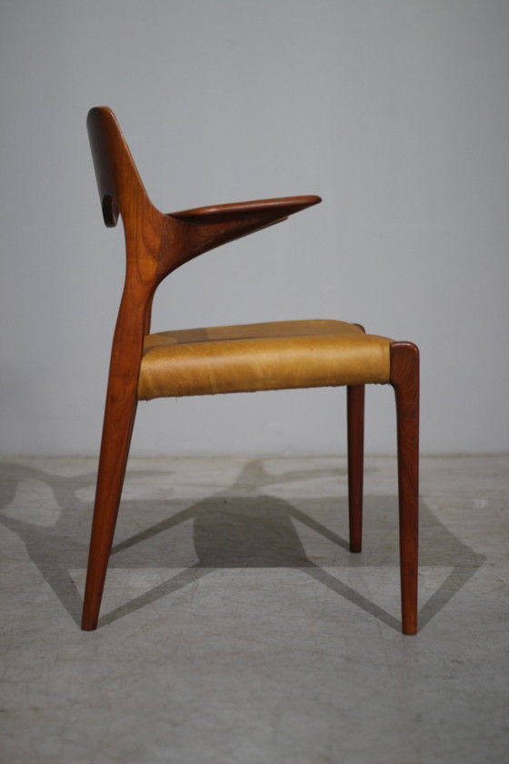 Image 1 of Fauteuil model 55 van Niels Otto Moller voor J. L. Mollers