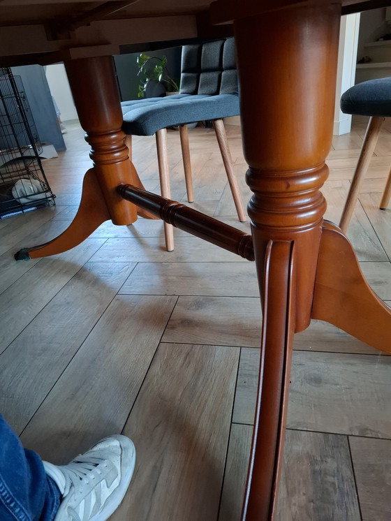 Image 1 of Lupke Mahogany extendable table