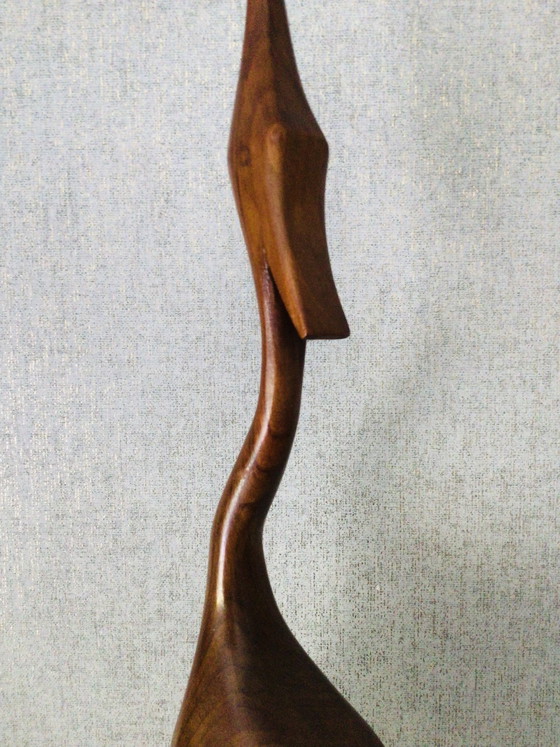 Image 1 of Pájaro de teca de mediados de siglo, altura 70 cm