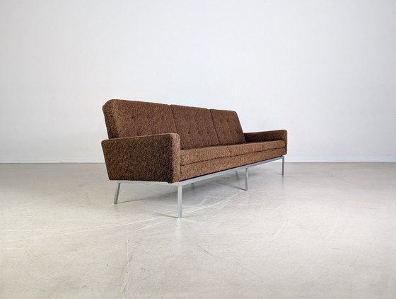 Image 1 of Original Florence Knoll sofa model 65a Couch Knoll International