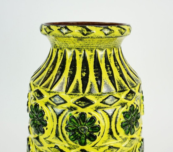 Image 1 of 1960s bay keramik VASE relief flower decor green yellow black model 76 40 WGP