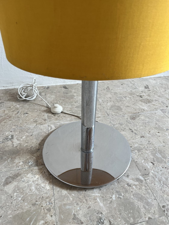 Image 1 of Tafel-/vloerlamp uit het midden van de 20e eeuw, personeelsverlichting