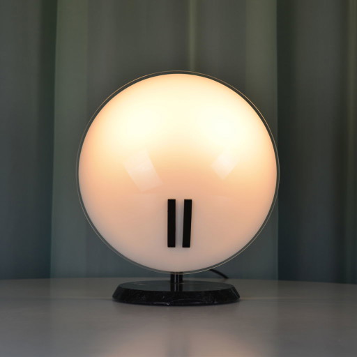 1x Oluce Perla Grande licht by Bruno Cecchelin