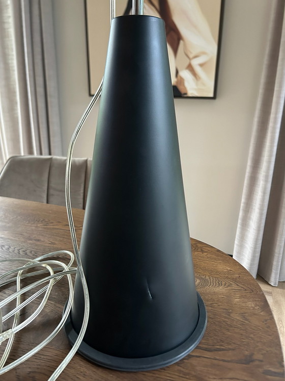 Tom Dixon Cone Small, lampe design noire, Suspensions, Aluminium (photo 2 sur 5)