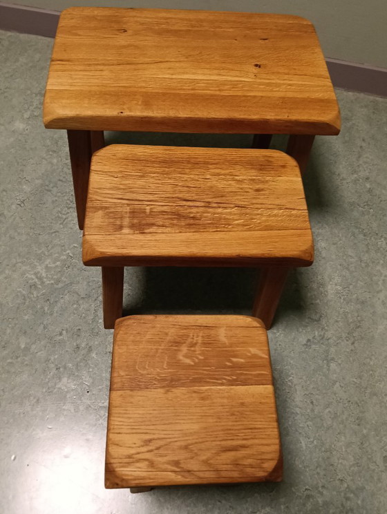 Juego de mesas auxiliares de estilo brutalista (3) – Wood (photo 6 of 14)