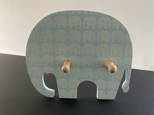 Children's coat rack