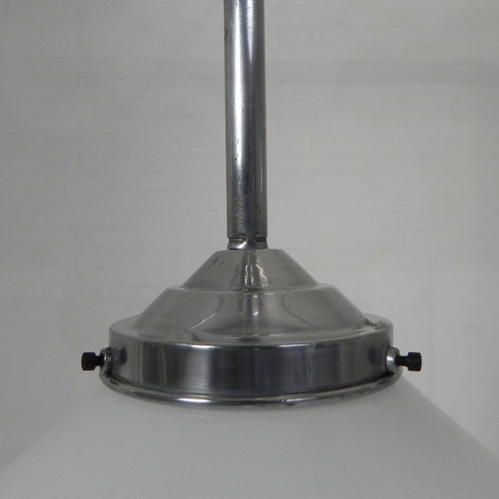 Image 1 of Lampada a sospensione Art Déco con paralume in vetro bianco, anni '30