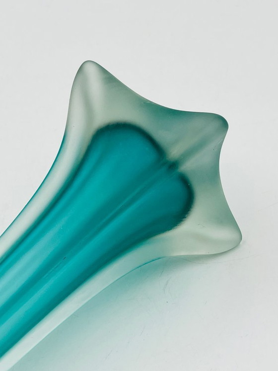 Image 1 of Murano-style turquoise glass bud vase in the shape of the Eiffel Tower